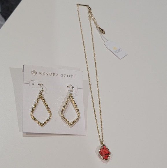 Kendra Scott Necklace & Earrings Set Bundle 14k Gold Plated over brass - Picture 5 of 9